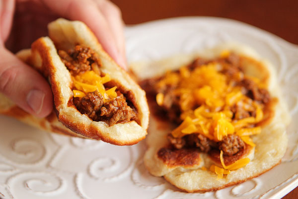 cheeseburger-flatbread-melts-21 cheeseburger-flatbread-melts-21