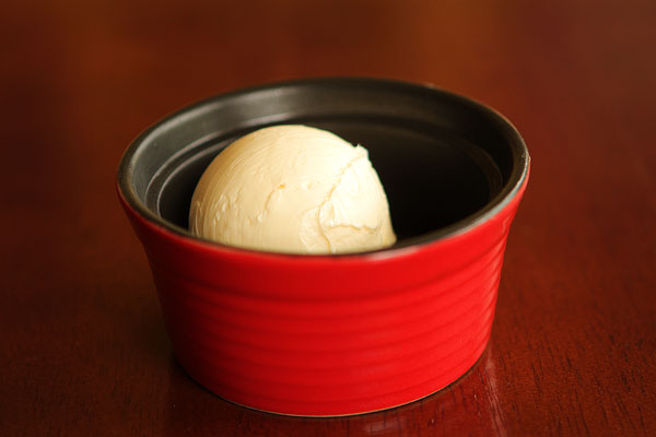 cinnamon-honey-butter-04 cinnamon-honey-butter-04