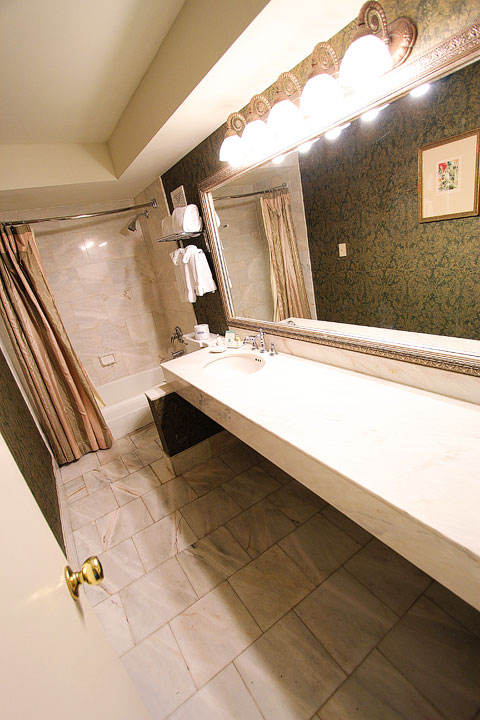 bourbon-orleans-hotel-05 bourbon-orleans-hotel-05