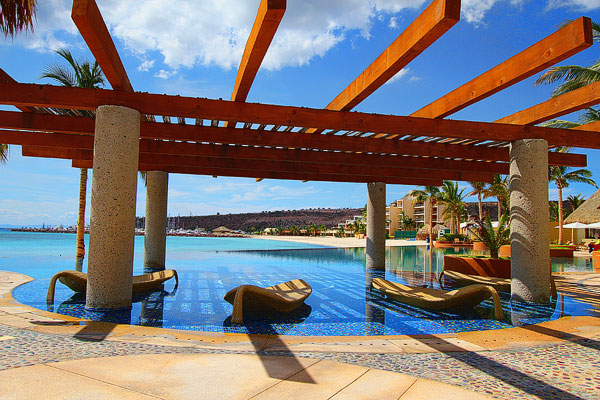 Luxurious Pool Image of a Luxurious Pool