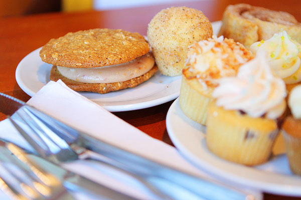 Portland Cupcakes and Doughnuts Portland Cupcakes and Doughnuts