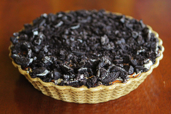 Peanut Butter Oreo Ice Cream Pie Peanut Butter Oreo Ice Cream Cake - An Easy Homemade Ice Cream Cake Recipe