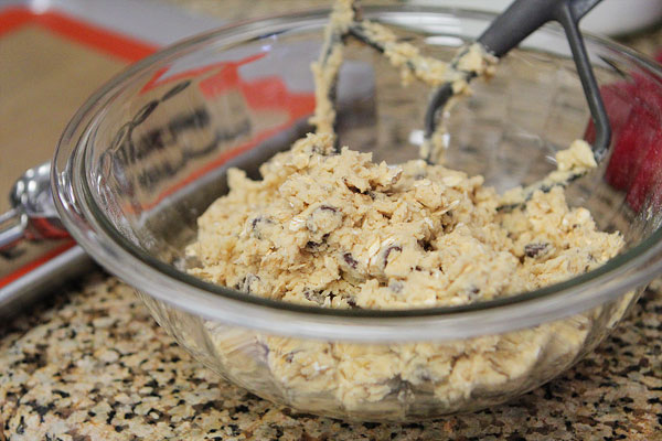 Baby Blue Chocolate Chip Oatmeal Cookie Cups | A Baby Shower for Maria Baby Blue Chocolate Chip Oatmeal Cookie Cups | A Baby Shower for Maria