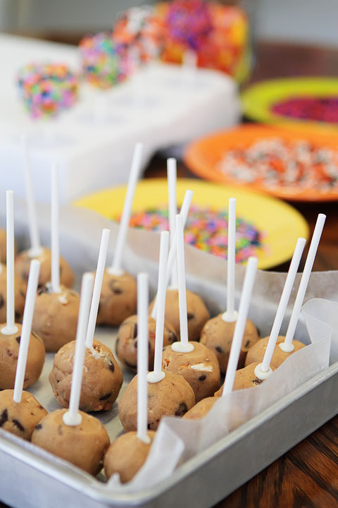 Halloween Cookie Dough Pops Tutorial Halloween Cookie Dough Pops Tutorial