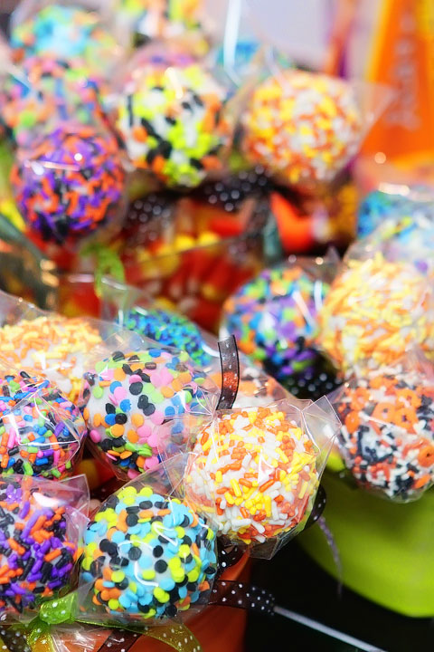 Halloween Cookie Dough Pops Tutorial Halloween Cookie Dough Pops Tutorial