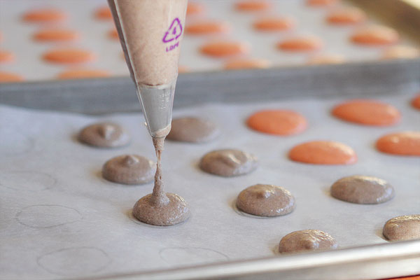 halloween french macarons-24a