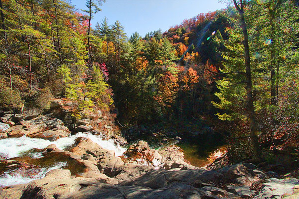 Blue Ridge, Georgia Fall Weekend Getaway. Hiking, Cabins & Waterfalls. Blue Ridge, Georgia Fall Weekend Getaway. Hiking, Cabins & Waterfalls.