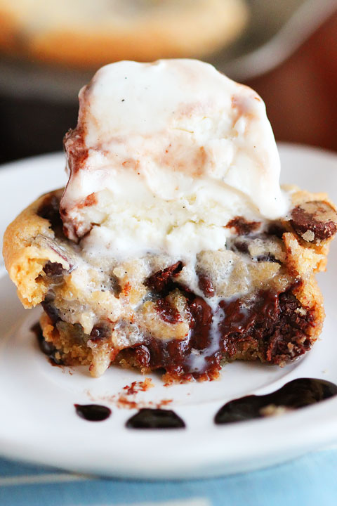 Chocolate Chip Lava Cookies Chocolate Chip Lava Cookies