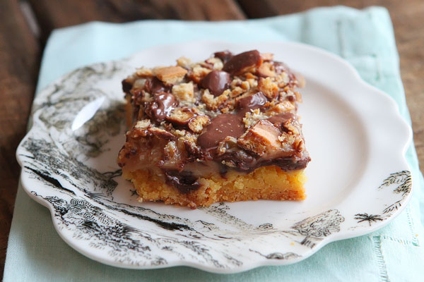 Girl Scout Cookie Tagalong Cake Bars Girl Scout Cookie Tagalong Cake Bars