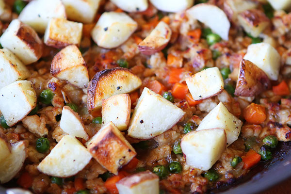 Easier-Shepherd's-Pie-with-Roasted-Potatoes-16 Easier-Shepherd's-Pie-with-Roasted-Potatoes-16
