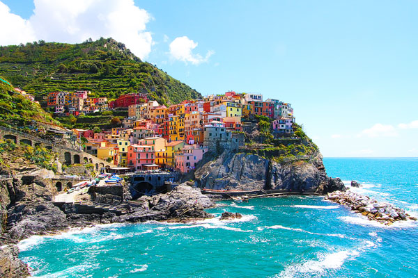 Manarola and Riomaggiore, Cinque Terre, Italy Manarola and Riomaggiore, Cinque Terre, Italy