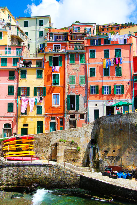 Manarola and Riomaggiore, Cinque Terre, Italy Manarola and Riomaggiore, Cinque Terre, Italy