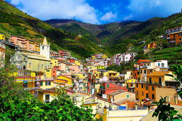 Manarola and Riomaggiore, Cinque Terre, Italy Manarola and Riomaggiore, Cinque Terre, Italy