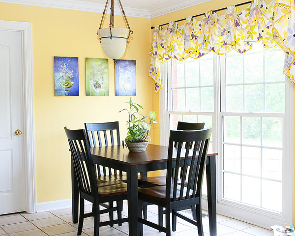 Set of Three Splashing Fruit Photographic Prints for the Kitchen {Free High-Res Download}