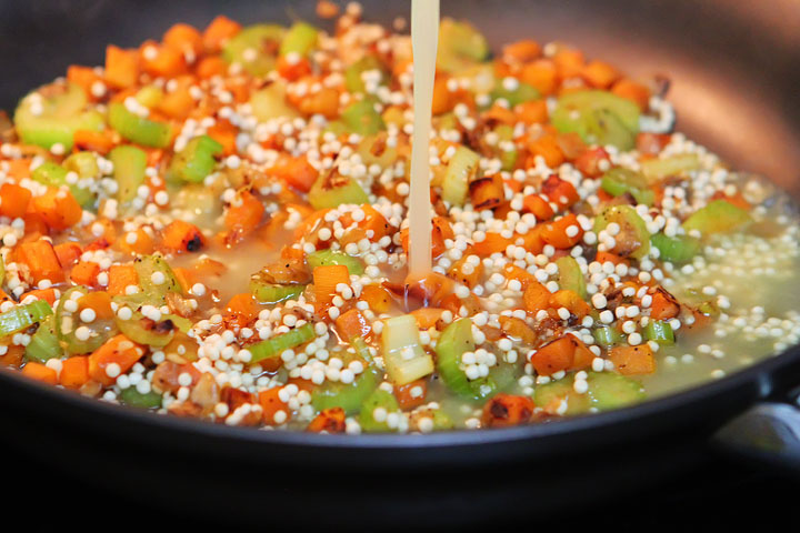 Easy Chicken and Couscous Skillet Dinner Easy Chicken and Couscous Skillet Dinner