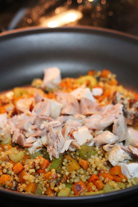 Easy Chicken and Couscous Skillet Dinner Easy Chicken and Couscous Skillet Dinner