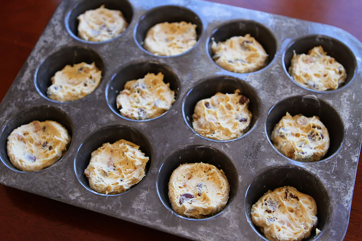 Ganache Stuffed Banana Pudding Cookie Muffins Ganache Stuffed Banana Pudding Cookie Muffins
