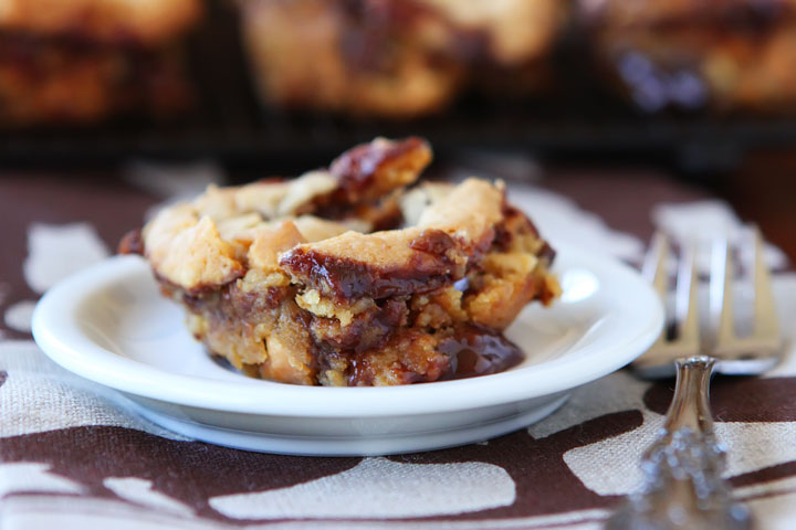 Ganache Stuffed Banana Pudding Cookie Muffins Ganache Stuffed Banana Pudding Cookie Muffins