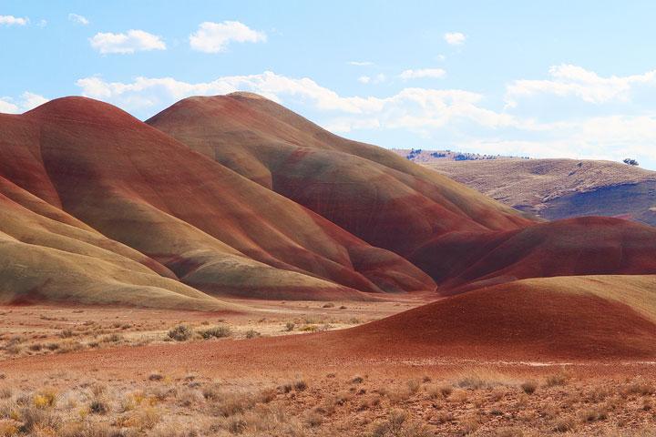 The Painted Hills, Oregon The Painted Hills, Oregon
