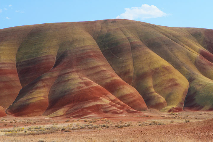 The Painted Hills, Oregon The Painted Hills, Oregon