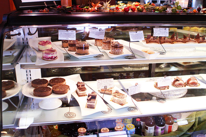 Coastal Mist Chocolate Boutique | Bandon, Oregon. This is a must stop on the Oregon Coast! Famous for their ultra decadent sipping chocolates & sipping caramels. Coastal Mist Chocolate Boutique | Bandon, Oregon. This is a must stop on the Oregon Coast! Famous for their ultra decadent sipping chocolates & sipping caramels.