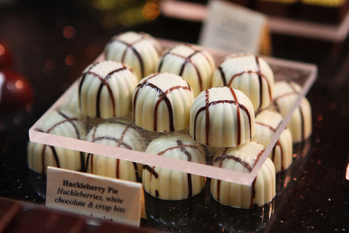 Coastal Mist Chocolate Boutique | Bandon, Oregon. This is a must stop on the Oregon Coast! Famous for their ultra decadent sipping chocolates & sipping caramels. Coastal Mist Chocolate Boutique | Bandon, Oregon. This is a must stop on the Oregon Coast! Famous for their ultra decadent sipping chocolates & sipping caramels.