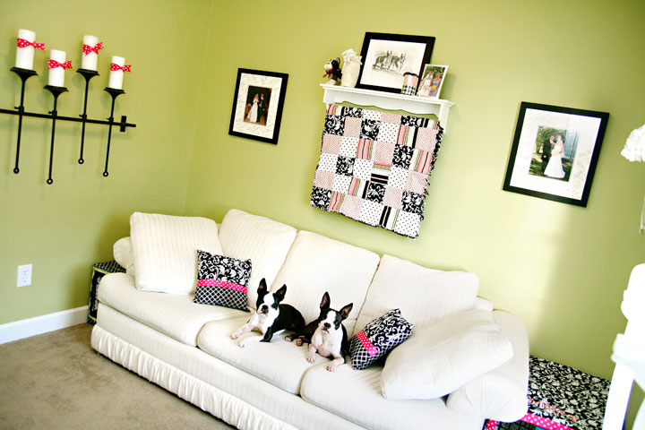 Our First Home Tour | www.kevinandamanda.com Our First Home Tour | www.kevinandamanda.com