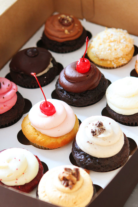 Cupcake Review at Sweet Tooth Fairy Bakery Cupcake Review at Sweet Tooth Fairy Bakery