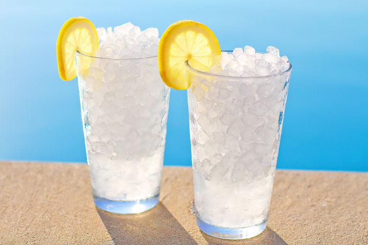 A chewable nugget ice machine for your VERY OWN kitchen!!! Make A Nugget Ice Maker For Home ~ My Very Own Sonic Ice Maker!
