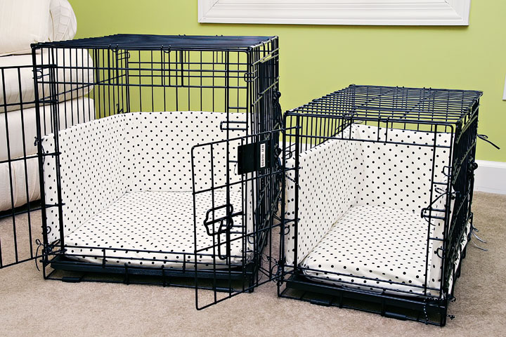 Dog Crate Bumper Pads Sewing Pattern from kevinandamanda.com Dog Crate Bumper Pads Sewing Pattern from kevinandamanda.com