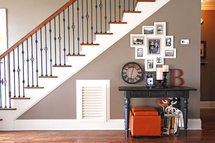 Turn that blank wall under the stairs into a photo gallery wall! Turn that blank wall under the stairs into a photo gallery wall!