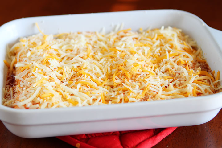 Cheesy Chicken Enchilada Style Burritos Cheesy Chicken Enchilada Style Burritos