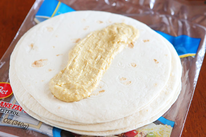 Cheesy Chicken Enchilada Style Burritos Cheesy Chicken Enchilada Style Burritos