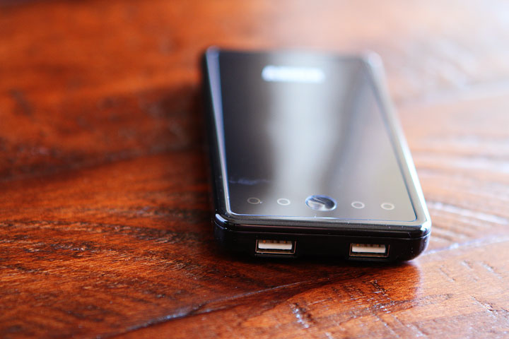Anker Portable Phone Charger. Fully charges iPhone 4-5 times! Fun for summer!