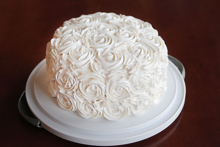 SUPER simple cake decorating trick!! Anyone can do this!! #cakedecorating