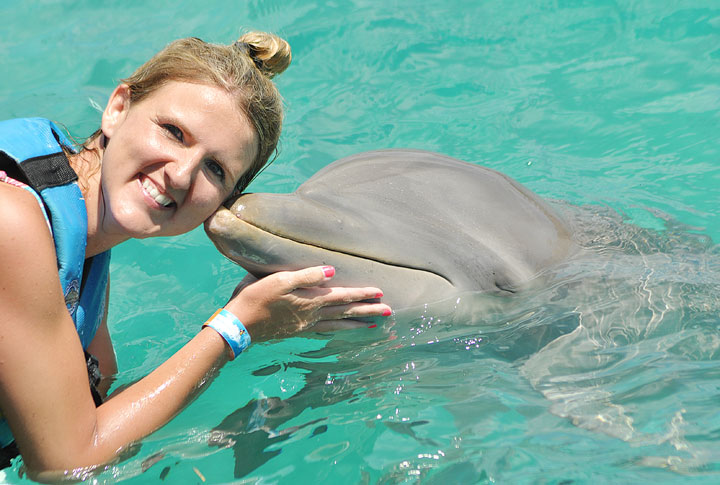 Swimming with the Dolphins in Cancun, Mexico. #travel #cancun #mexico