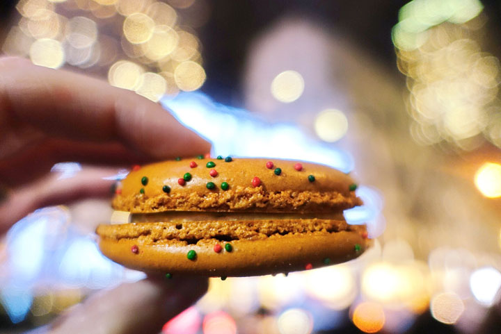 Plan the Ultimate Weekend in NYC at Christmas. A checklist to help you see and do everything in NYC in one weekend for the perfect NYC Christmas experience.