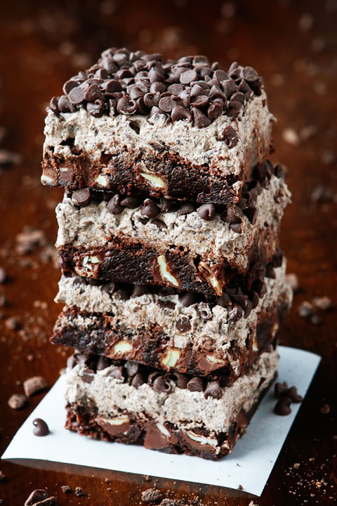 Thin Mint Brownies made with Thin Mint Cookies! These are SO good! Super fudgy brownies with Thin Mint Buttercream Frosting. You can make these even if you don't have Thin Mints on hand.