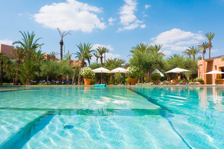 Where to stay in Marrakesh. Should you stay in the medina or outside? Here's a guide to the best area to stay in Marrakesh, Morocco. If you want to feel like a member of the royal family, you can stay in the hotel that King of Morocco built!! The Royal Mansour, Marrakesh, Morocco