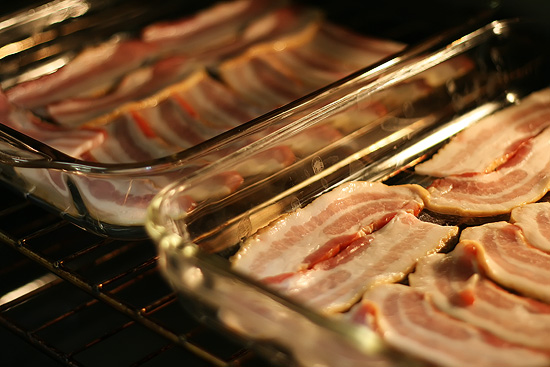 Manly, Meaty, ULTIMATE Baked Beans (with bacon on top!)