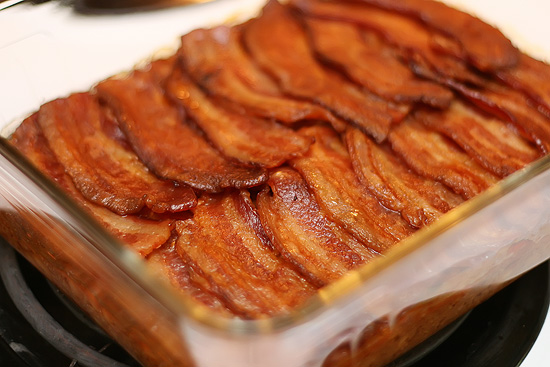 Manly, Meaty, ULTIMATE Baked Beans (with bacon on top!)